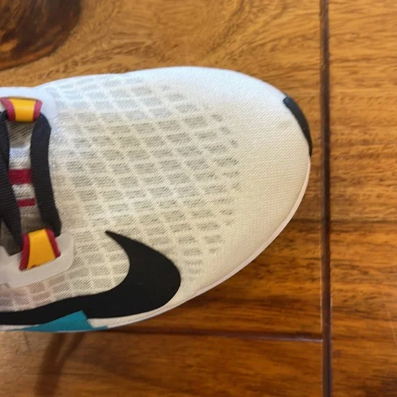 Nike Zoom Air women’s size 9 worn once, almost new. - Picture 13 of 13